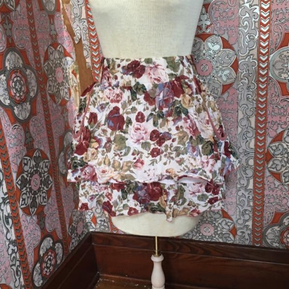 Vintage inspired skirt with pockets